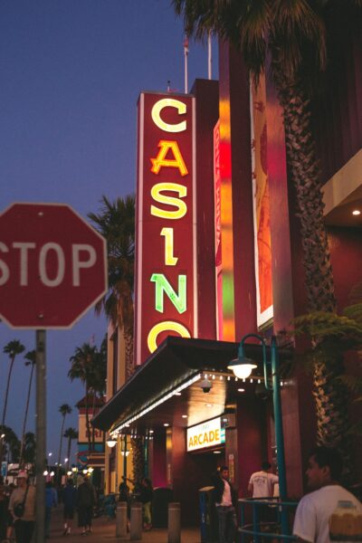 Zimbabwe’s uniformed police barred from casinos, gambling industry strikes back