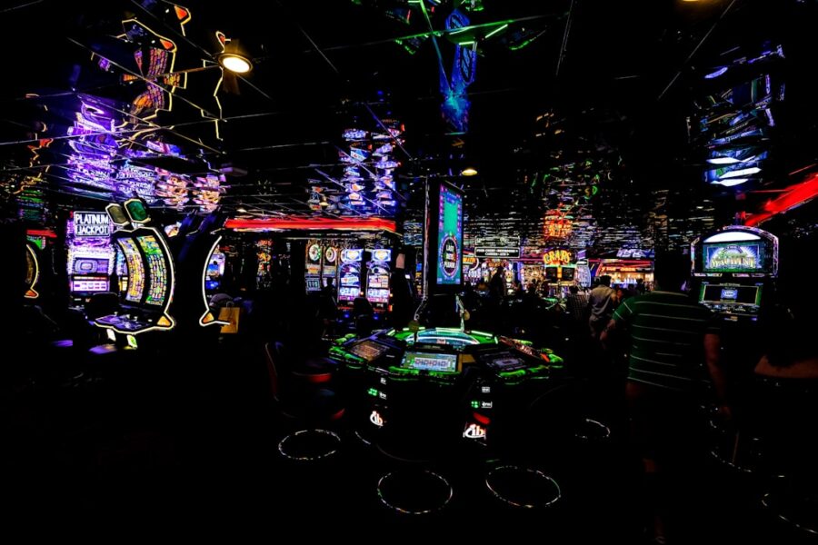Emperors Palace launches Africa’s first Casino Wizard table games