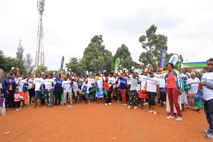 Pepeta donates sanitary towels to 400 Nairobi women