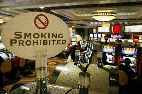 Macau: illegal smoking at casinos decreases in 2019