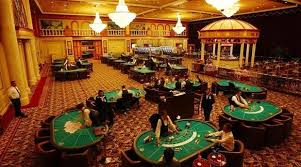 Macau: half of all gaming tables still out of action