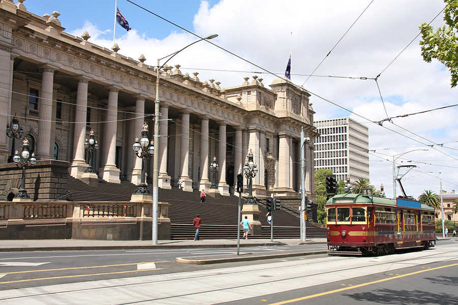 Could Crown Resorts open new Sydney casino by the end of April?