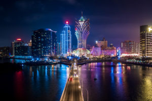 Macau casino dealers to receive the Covid-19 vaccine