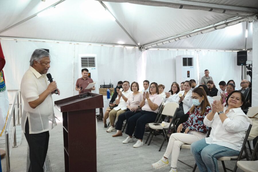 Chairman Tengco expresses his gratitude to the hardworking medical frontliners during the inauguration of the Pampanga Provincial Medical Center I at the Diosdado Macapagal Memorial Hospital in Guagua, Pampanga.