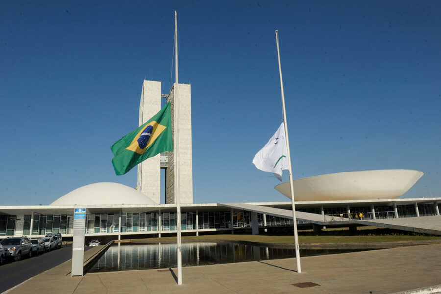 Comissão do Senado voto importantes projeto de leis sobre apostas e loterias.  