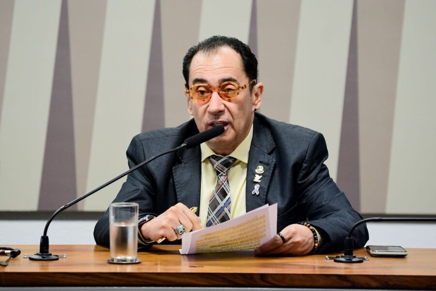 O senador Jorge Kajuru explicou que pontos polêmicos do projeto de lei já foram definidos. (Foto: Pedro França/Agência Senado)