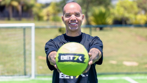 Diego Tardelli teve um vitoriosa carreira no futebol brasileiro e internacional. (Foto: Divulgação/Bet7k)