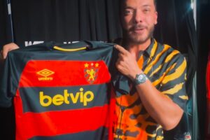 Wesley Safadão fez o anúncio da nova parceria (Imagem: Reprodução Instagram do Sport)
