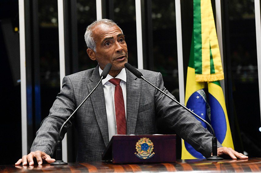 Romário defende CPI no futebol (Foto: Rudy / Agência Senado)