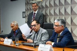 Jorge Kajuru. Romário e Eduardo Girão fazem parte da mesa diretora da CPI das Apostas no Senado (Foto: Roque de Sá-Agência Senado)