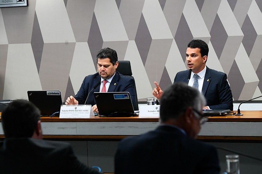 Proposta seguirá para o plenário do Senado. (Foto: Marcos Oliveira/Agência Senado)