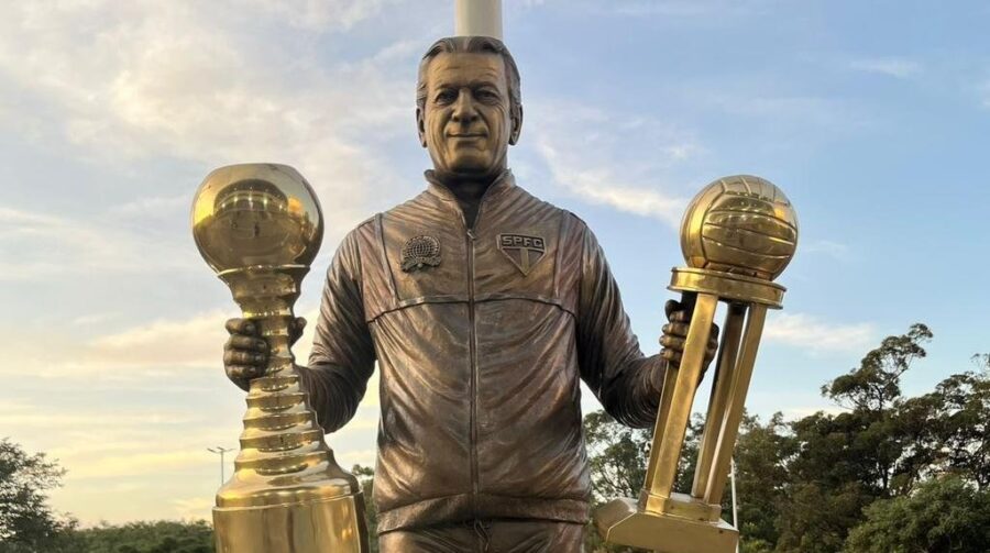 Campanha homenageia um dos treinadores mais vitoriosos da história do São Paulo. (Foto: Reprodução/Instagram/SPFC)