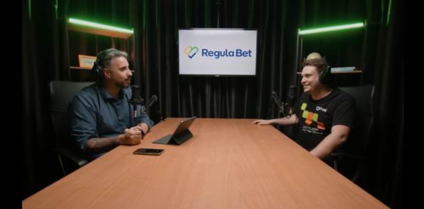 O podcast Regula Talks tem a apresentação do comentarista esportivo Leandro Cabido. (Foto: Divulgação)