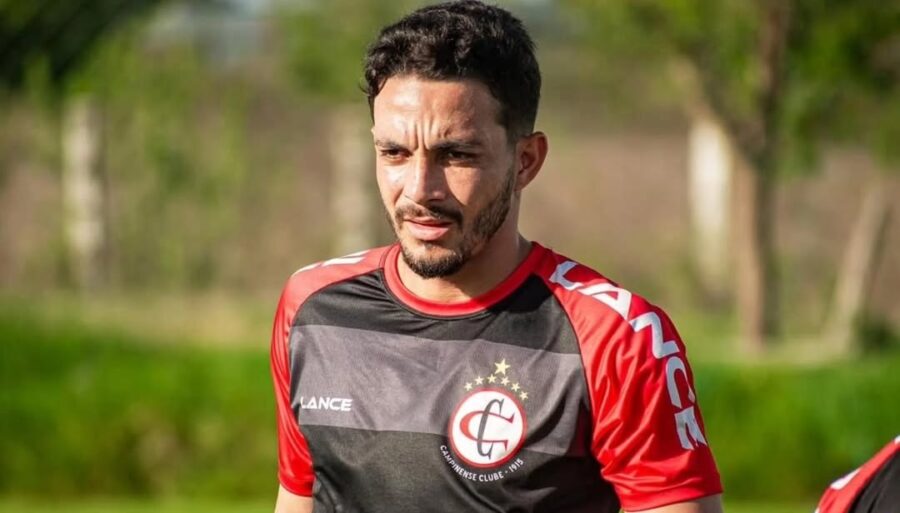 Jogador Dodô atuando pelo Capinense. (Foto: Reprodução/Instagram)