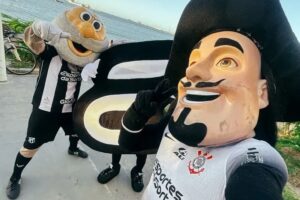 Mesmo patrocinador: empresa de apostas promove encontro entre mascotes do Ceará e Corinthians