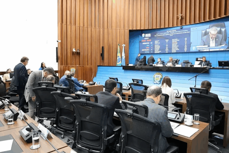 Os deputados aprovaram o PL durante sessão (Imagem: reprodução)