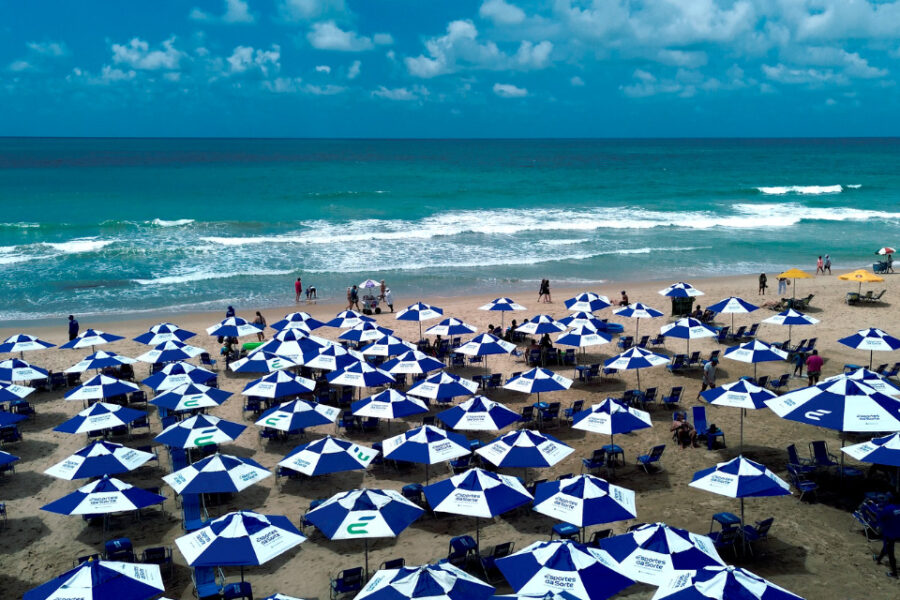 Ação do Esportes da Sorte na Praia de Boa Viagem (Foto: Divulgação/ Esportes da Sorte)