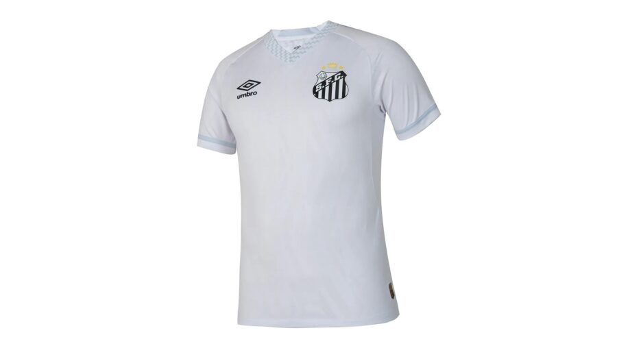 Santos estava desde janeiro com espaço principal do uniforme livre (Imagem: divulgação