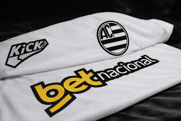 Equipe mineira já estreou marca da nova patrocinadora no uniforme (Imagem: divulgação - Athletic)