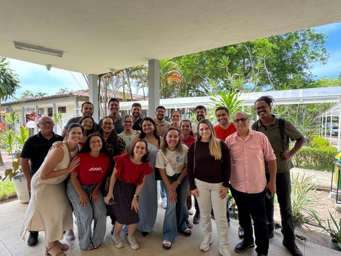Equipe da Lotep e ESPEP em encontro presencial. (Foto: divulgação._