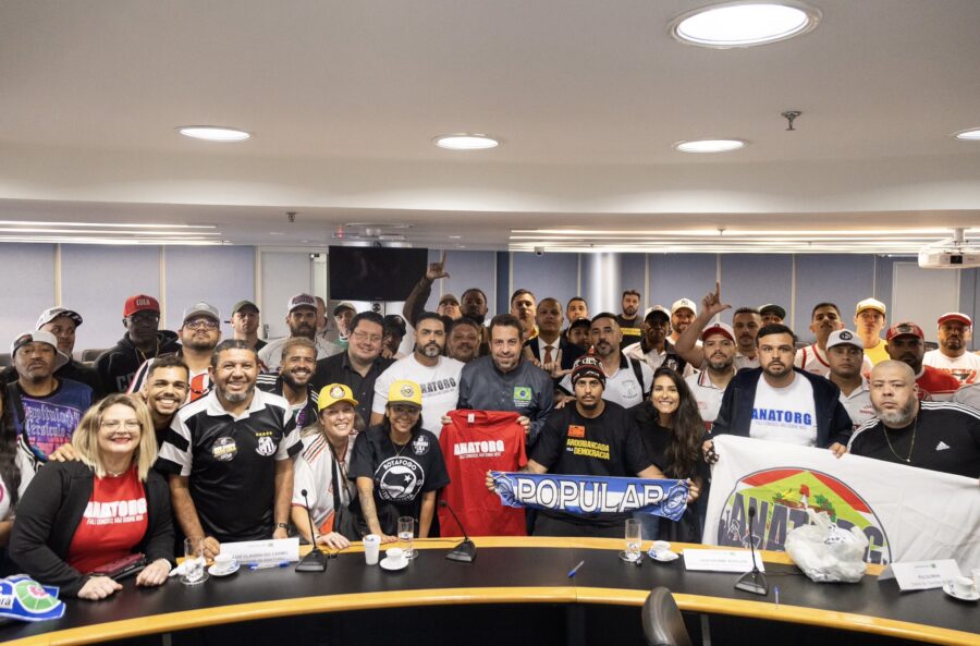 Guilherme Boulos se reúne com torcidas organizadas. (Foto: Reprodução/X/Guilherme Boulos)