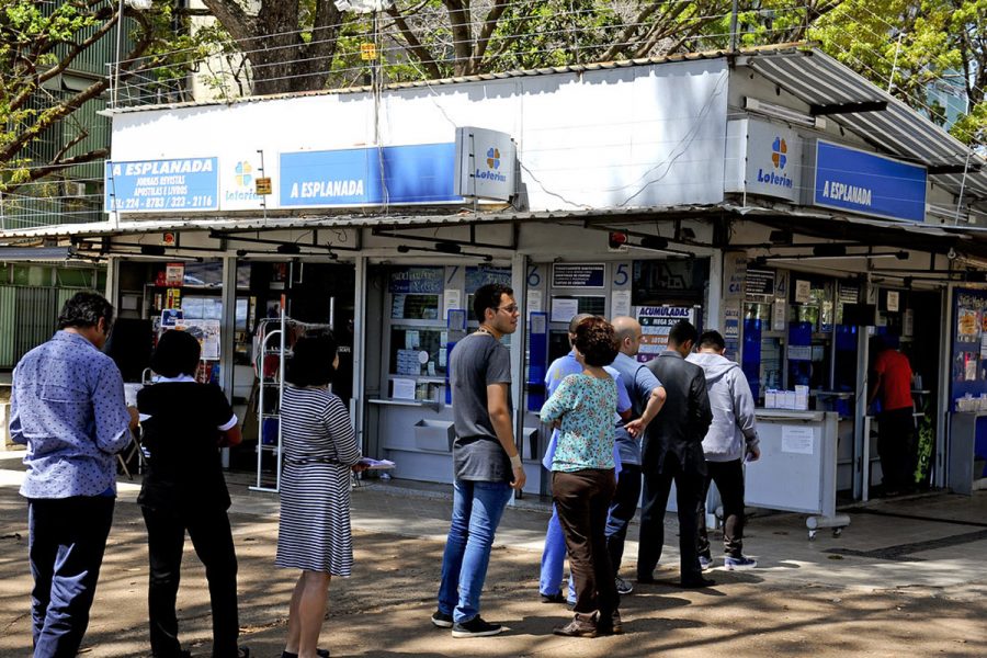 La operación de estas loterías estaría desconectada de la Caixa.