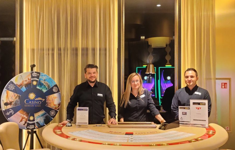 El nuevo Merkur Casino Mare se suma a la flota con un ambiente de lujo.