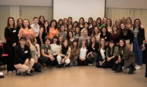 47 mujeres de la industria participaron en el Encuentro. Foto: Cibelae.