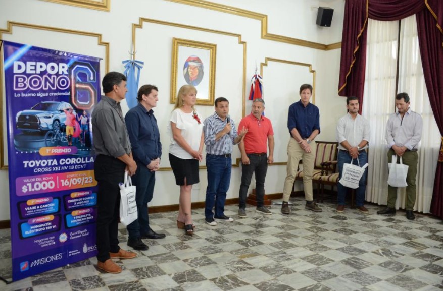 Las autoridades presentaron la nueva edición del sorteo. Foto: IPLyC Misiones.