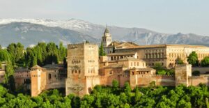 El complejo está ubicado en Monachil, Granada.