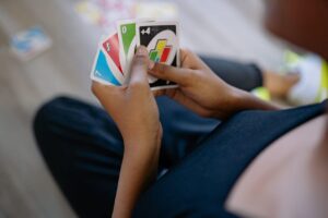 reglas del uno juego de cartas