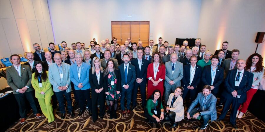 El encuentro reunió a autoridades y representantes de 16 jurisdicciones de todo el país. Foto: ALEA. 