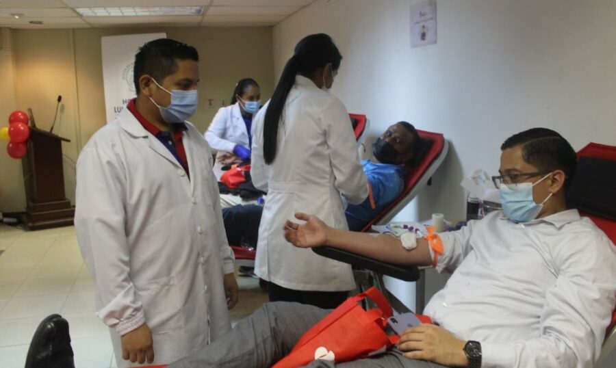 El slogan de la campaña es: “Donar es la gran obra que trae grandes beneficios”. Foto: Cibelae. 