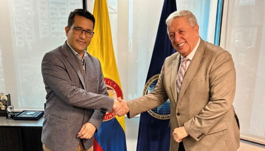 Luis Eduardo Llinás junto a Marco Emilio Hincapié. Foto: Coljuegos. 