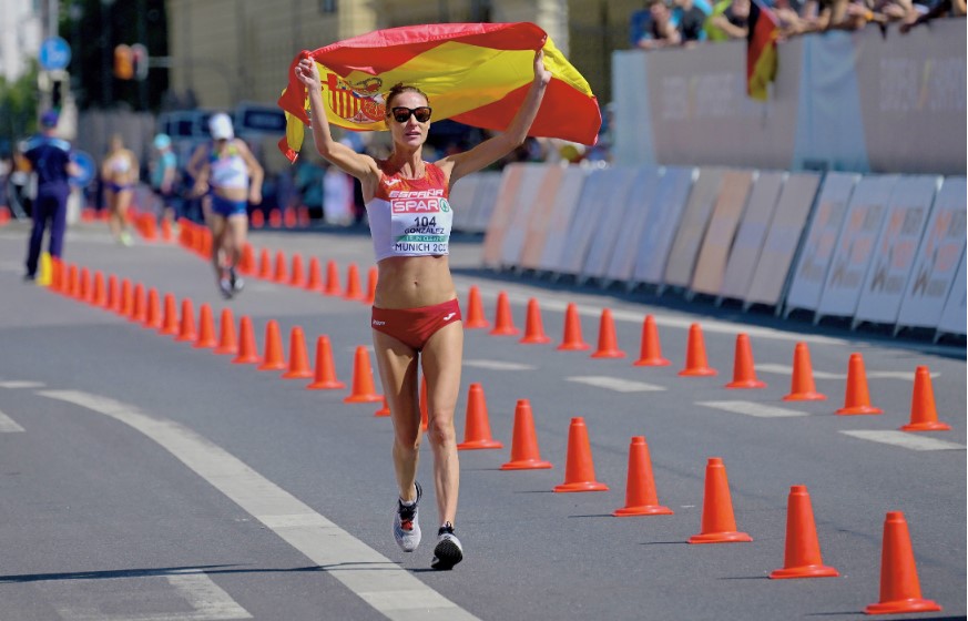 Raquel González se convierte en embajadora de la Fundación Sportium