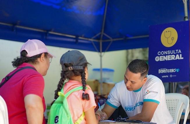 La lotería desplegó acciones para la población y para vendedores. Foto: LNB El Salvador.