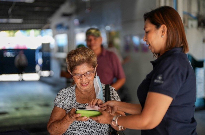 La LNB llevó asistencia médica a diferentes puntos del país. Foto: LNB El Salvador.