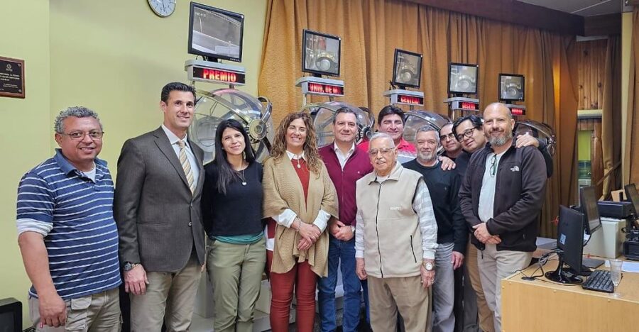 Las autoridades participaron del acto conmemorativo. Foto: Gob. de San Juan. 