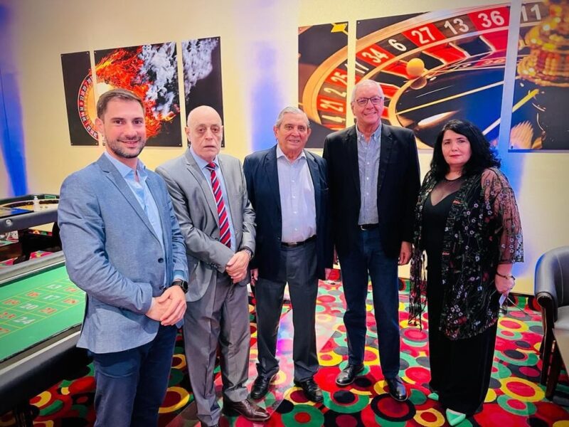 La Sala Casino Carlos Paz celebró sus treinta años. Foto: Lotería de Córdoba. 