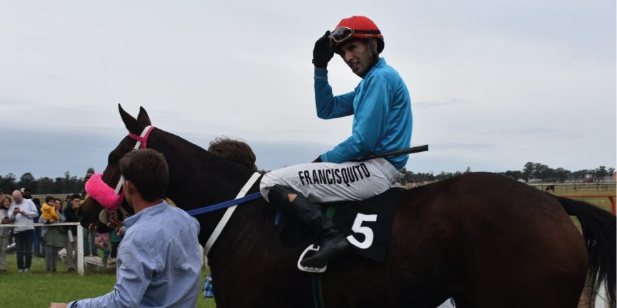 El Hipódromo de Tandil vivió una jornada especial. Foto: IPLyC Buenos Aires.