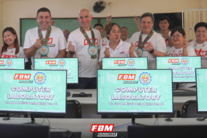 Un total de 27 voluntarios participaron en las ceremonias de entrega.