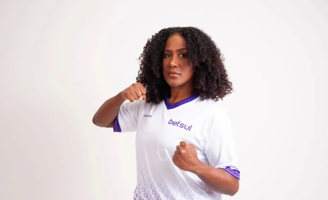 Dayana Silva es una figura brasileña destacada en MMA. 