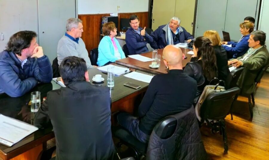 El funcionario provincial acudió a la reunión con los legisladores. Foto: Gobierno Provincia de Salta.