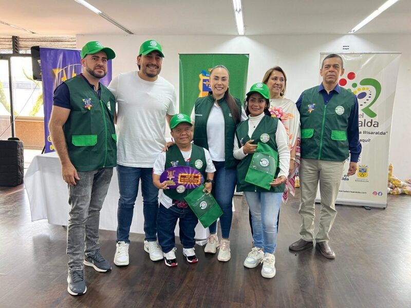 Durante la jornada, los trabajadores también accedieron a exámenes de salud. 