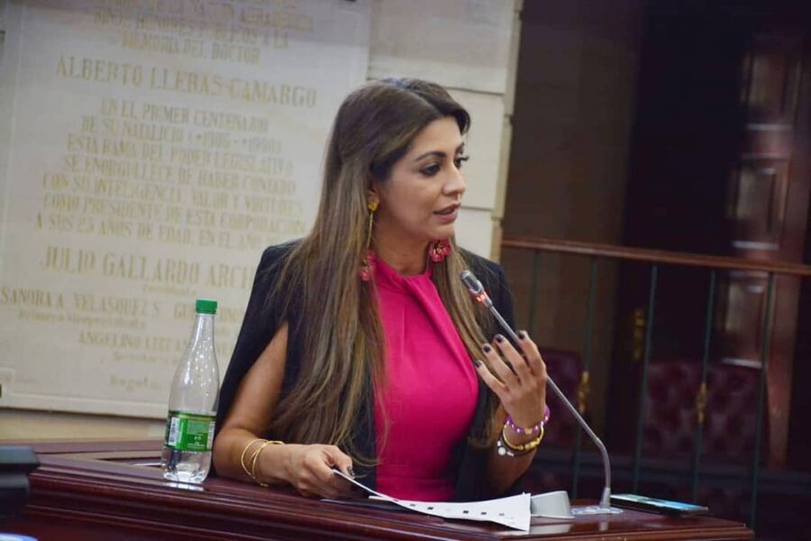 Adriana Magali Matiz Vargas, gobernadora de Tolima.