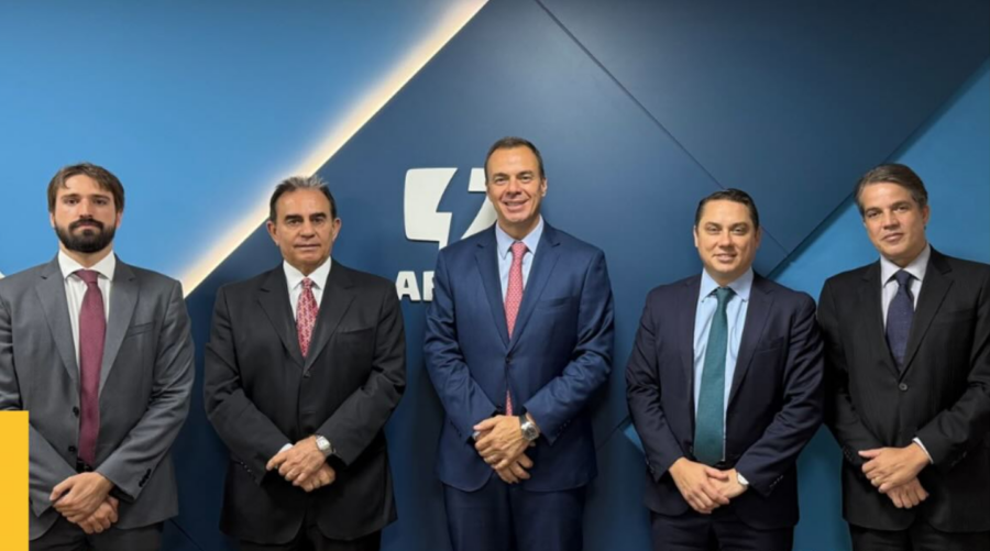 Las autoridades de ANJL junto con sus pares de Abert. Foto: Abert.