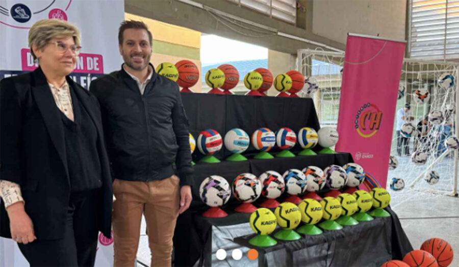 Entrega de elementos deportivos en el Departamento de Güemes. Foto: Lotería Chaqueña.