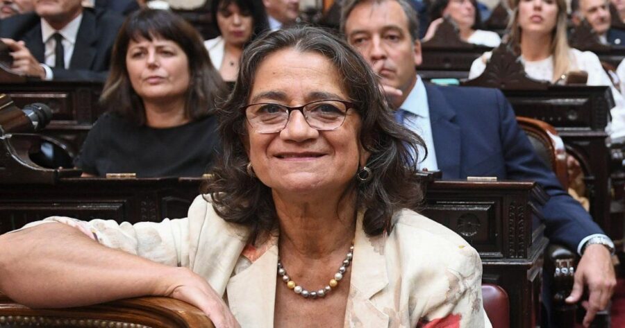Senadora Lucía Corpacci.