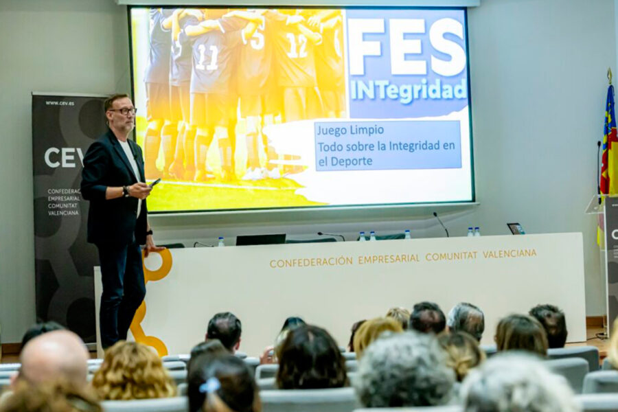 Presentación Proyecto FES en Valencia