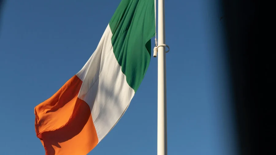 Irlanda sanciona a casa de apuestas por anuncios que promovían el juego como fuente de ingresos